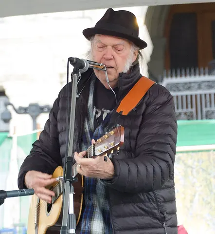 Image of Neil Young